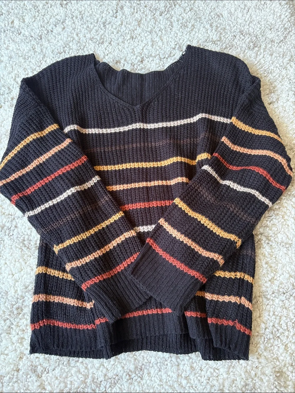 Beautiful lightweight sweater